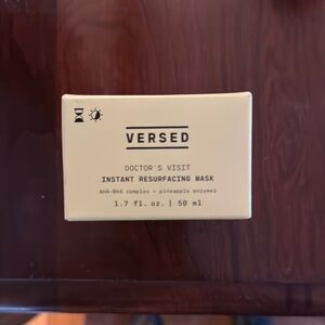 😁Versed Instant Resurfacing Mask😁